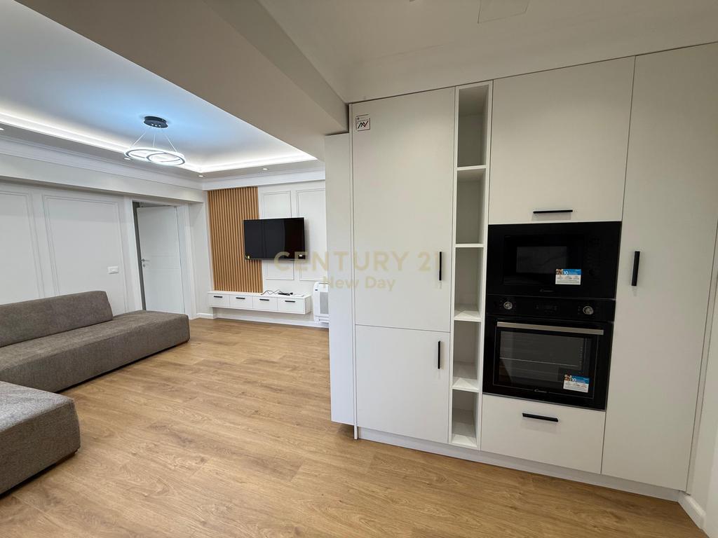 1+1 apartment for rent near the Blue Star shopping center, Durrës!