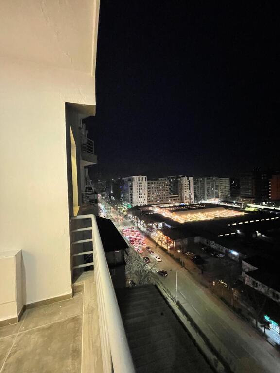 Apartment 2+1+2 for sale on Kavaja Street.