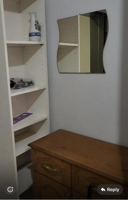 1+1, furnished, at Golden Park, 400 euros.