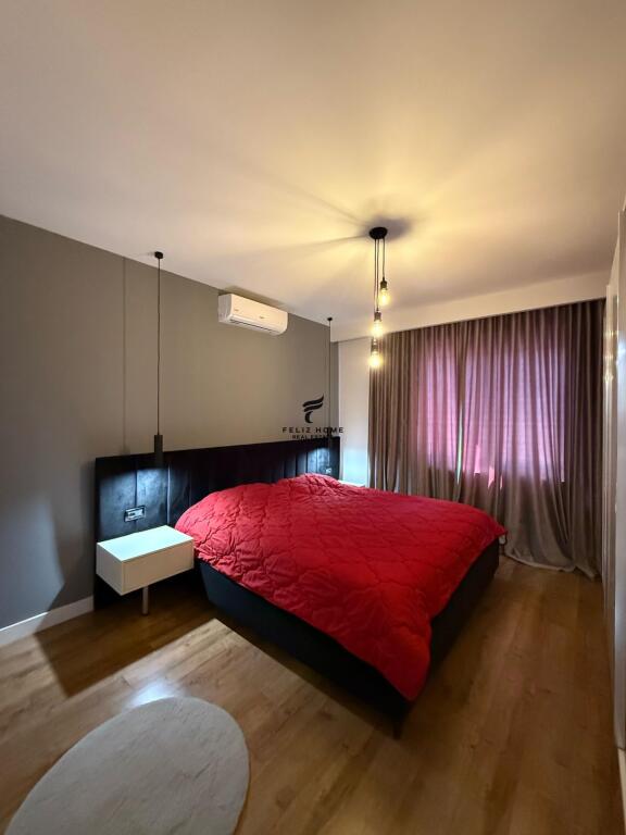 APARTMENT FOR RENT 1+1 PARIS COMMUNE 700 EURO