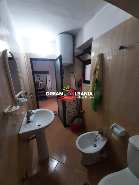 Jepet me qera apartament 2+1 prane Pediatrise, Rr. KONGRESI I MANASTIRIT (ID 4229434)