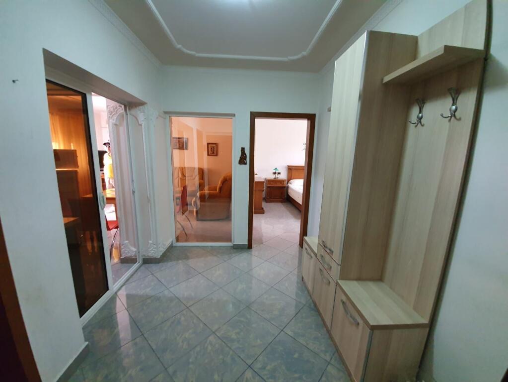 A 1+1 apartment is for rent in Myslym Shyri.