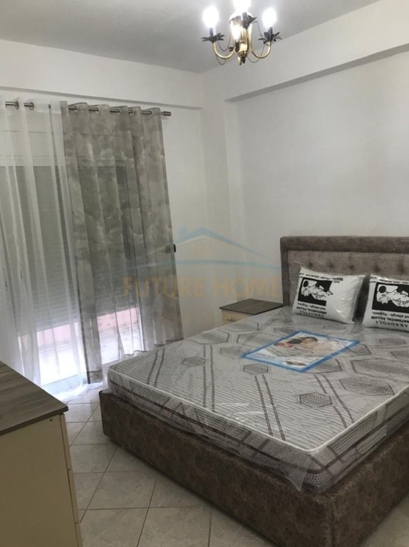 Affitto, Appartamento 2+1, Quartiere 18, Korçë (KO52259)