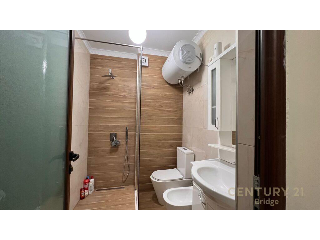 Apartment 3+1+2 for sale at Kodra e Diellit.