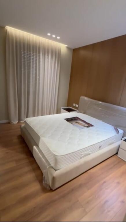 Appartamento in Affitto 2+1+2 presso il Lago Asciutto (ID B2201311) Tirana.