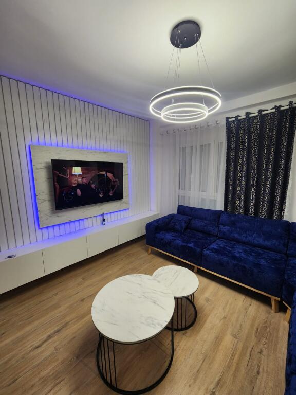 Jepet Apartament 2+1+2 me Qera Tek Stadiumi Air Albania