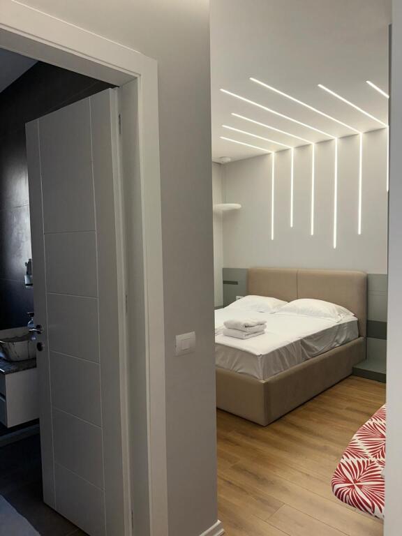 2+1+2 apartment + parking space for rent