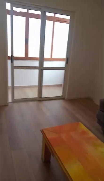 A 1+1 apartment is available for rent near 21 Dhjetori.
