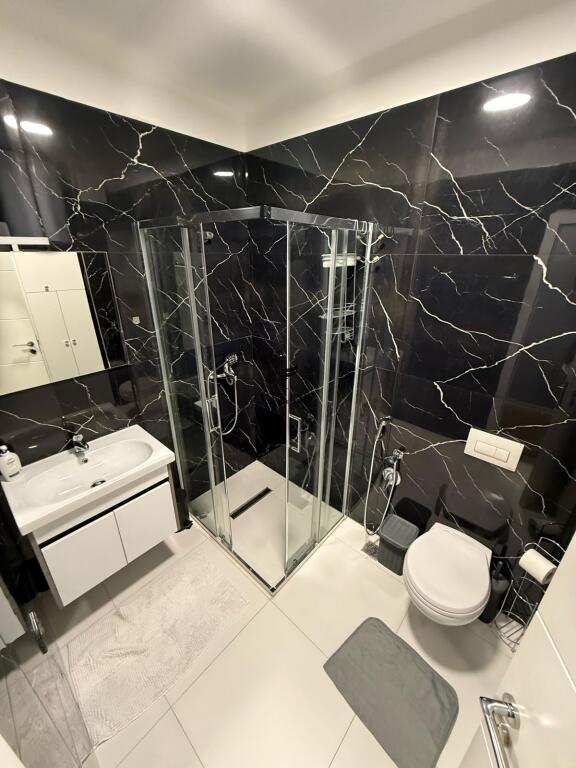 APARTMENT FOR RENT 1+1 PARIS COMMUNE 700 EURO