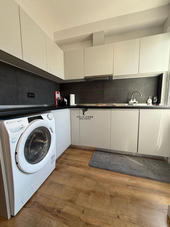 APARTMENT FOR RENT 1+1 PARIS COMMUNE 700 EURO