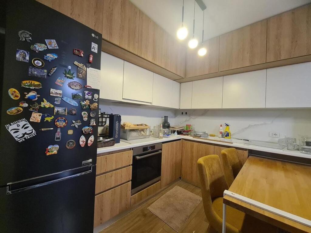 Apartament per Qera