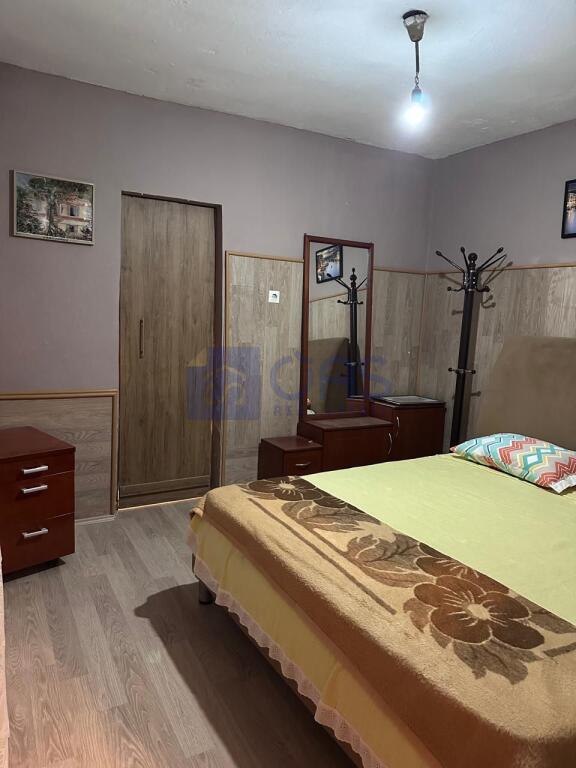 A 1+1 apartment is for rent in Myslym Shyr.