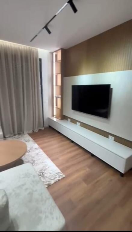 Appartamento in Affitto 2+1+2 presso il Lago Asciutto (ID B2201311) Tirana.