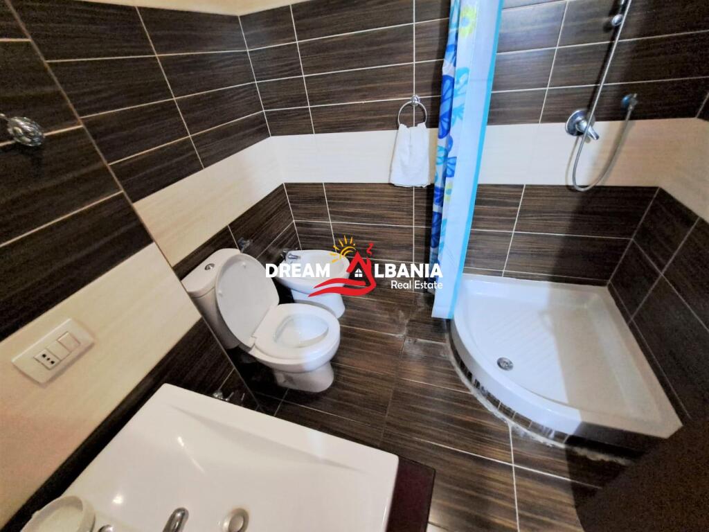 Appartamento 2+1 in vendita a Zogu Zi, vicino al Ring Center a Tirana (ID 4121736)
