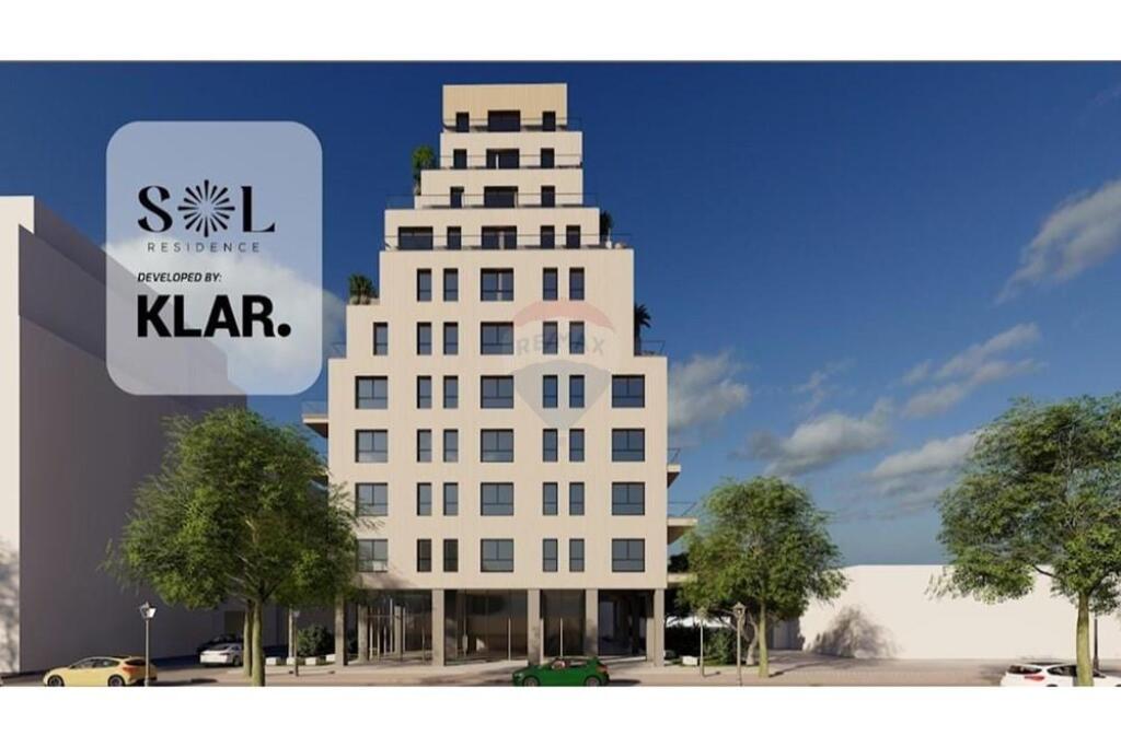 Apartment 2+1 for sale on Zhan D'ark Boulevard!