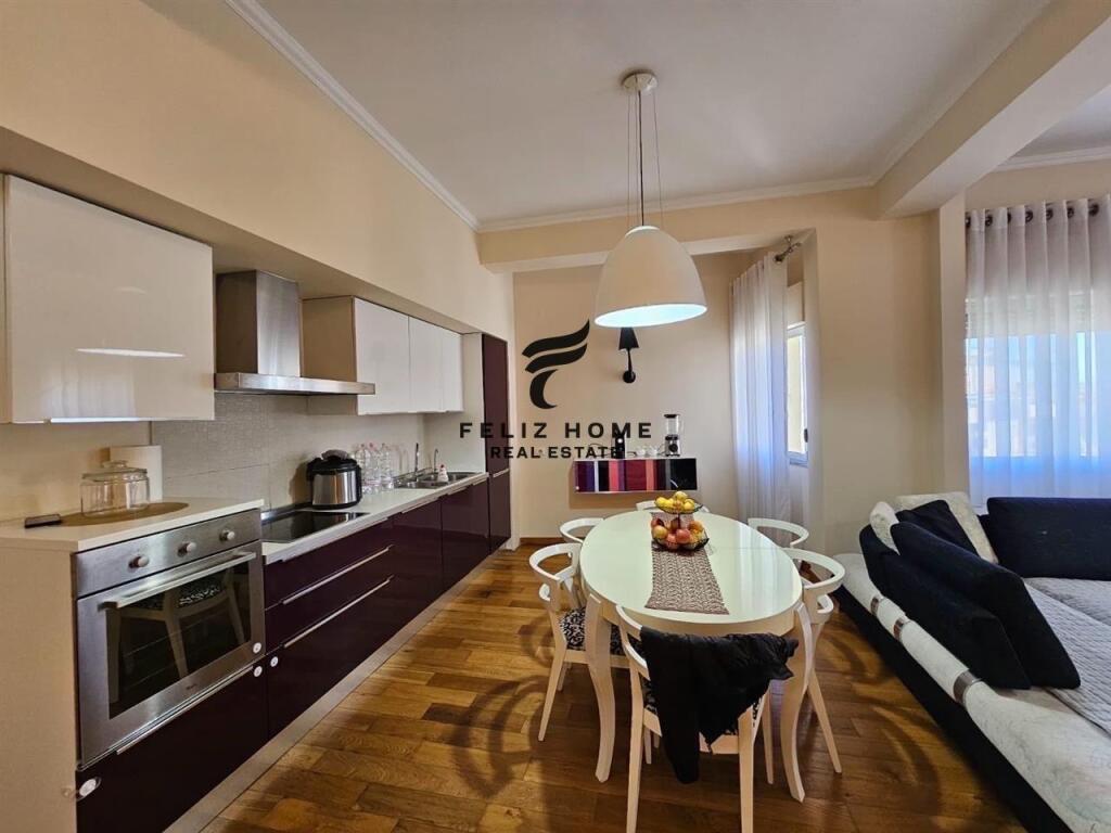 VENDESI APPARTAMENTO 2+1 LAGO ASCIUTTO 300.000 EURO