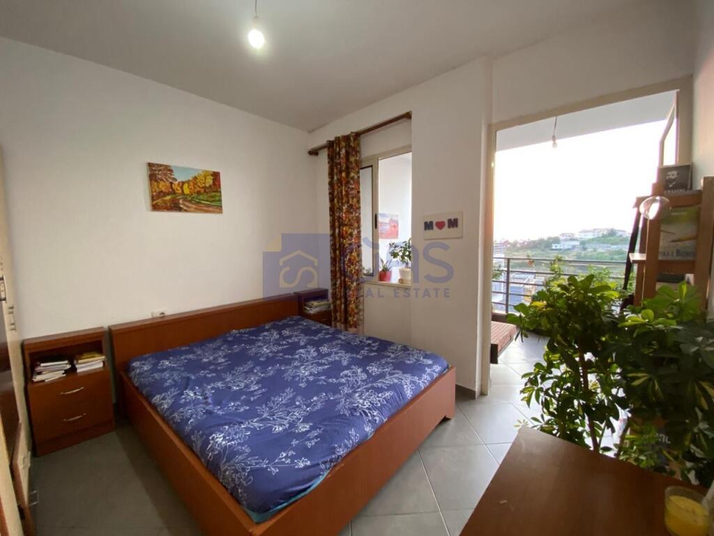 Apartment 2+1+2 for rent - new building in Shkoze 370 euros