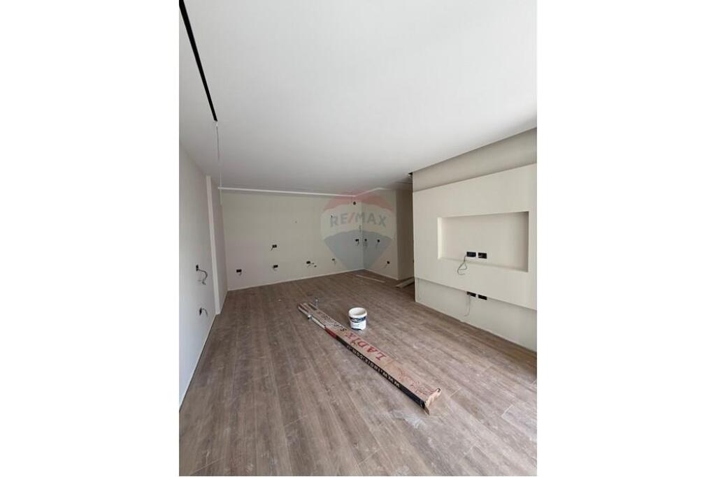 FOR SALE APARTMENT 1+1 PARALLEL LIVING!