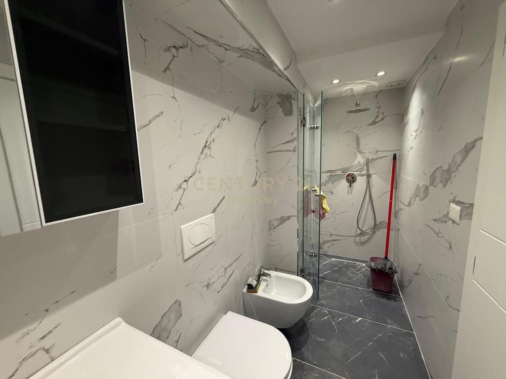 1+1 apartment for rent near the Blue Star shopping center, Durrës!