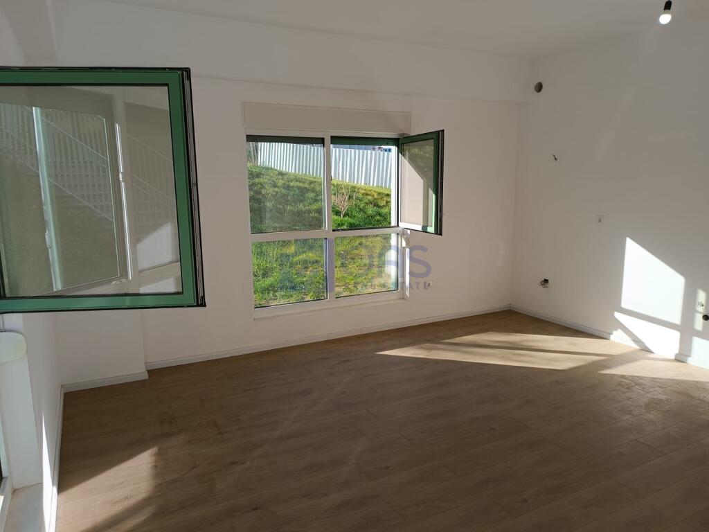 Studio apartments are available in Ali Dem for 250 euros.