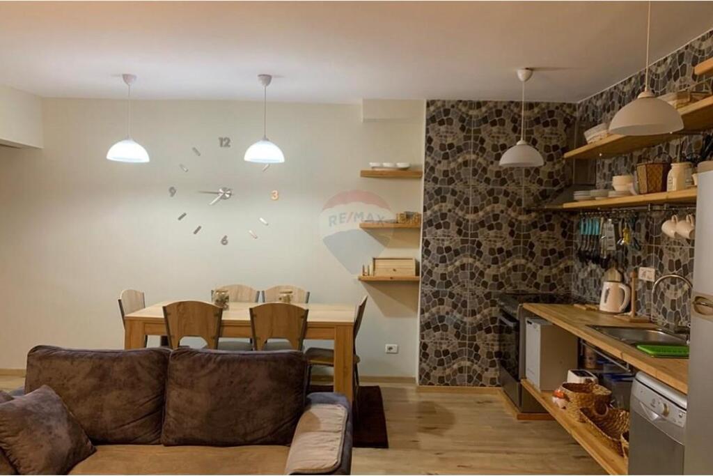 1+1 APARTMENT FOR RENT IN THE CENTER 9 Floors