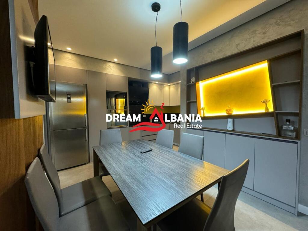 Apartment 3+1+2 for sale near Qesarakes restaurant – Fresk (ID 4131450)