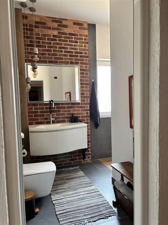 APARTMENT 2+1 FOR RENT 800 EURO KARL GEGA CENTER