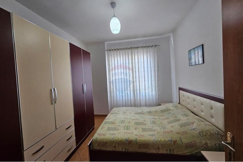 Apartament 2+1 per qira ne Astir!