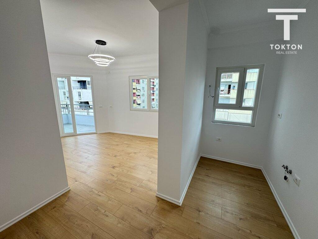 SHITET, APARTAMENT 1+1, ASTIR, TIRANË, TT 2070