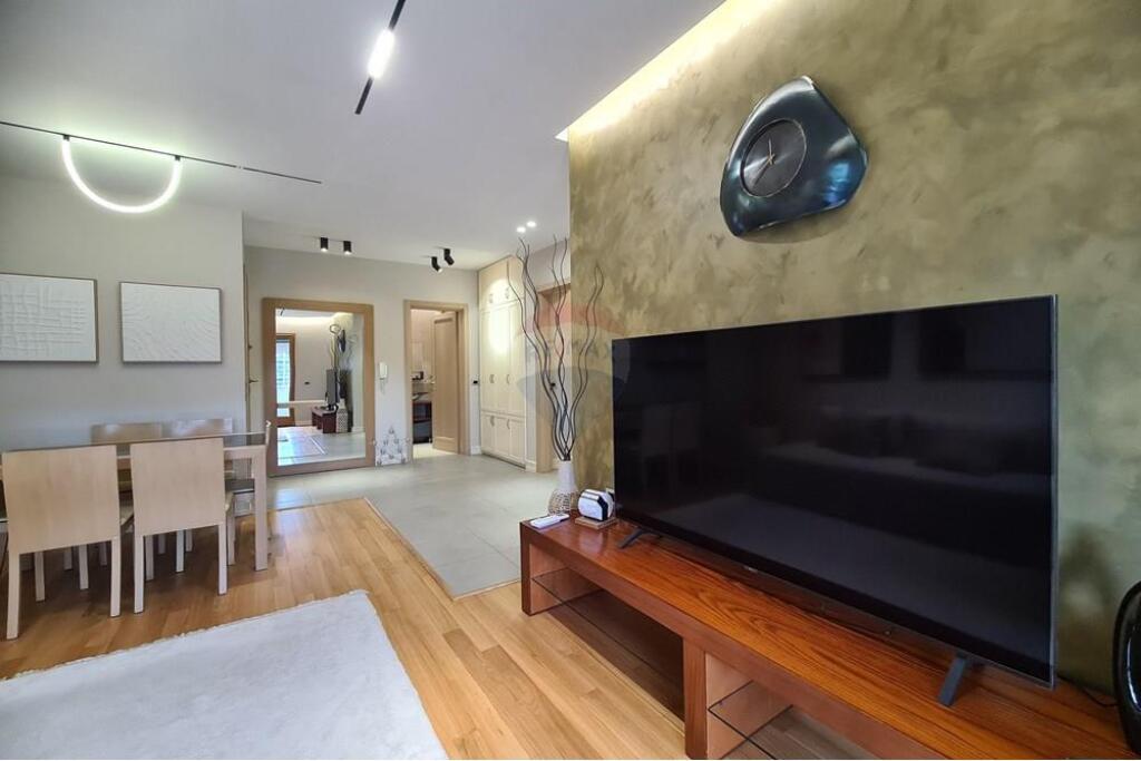 Apartment 2+1+2