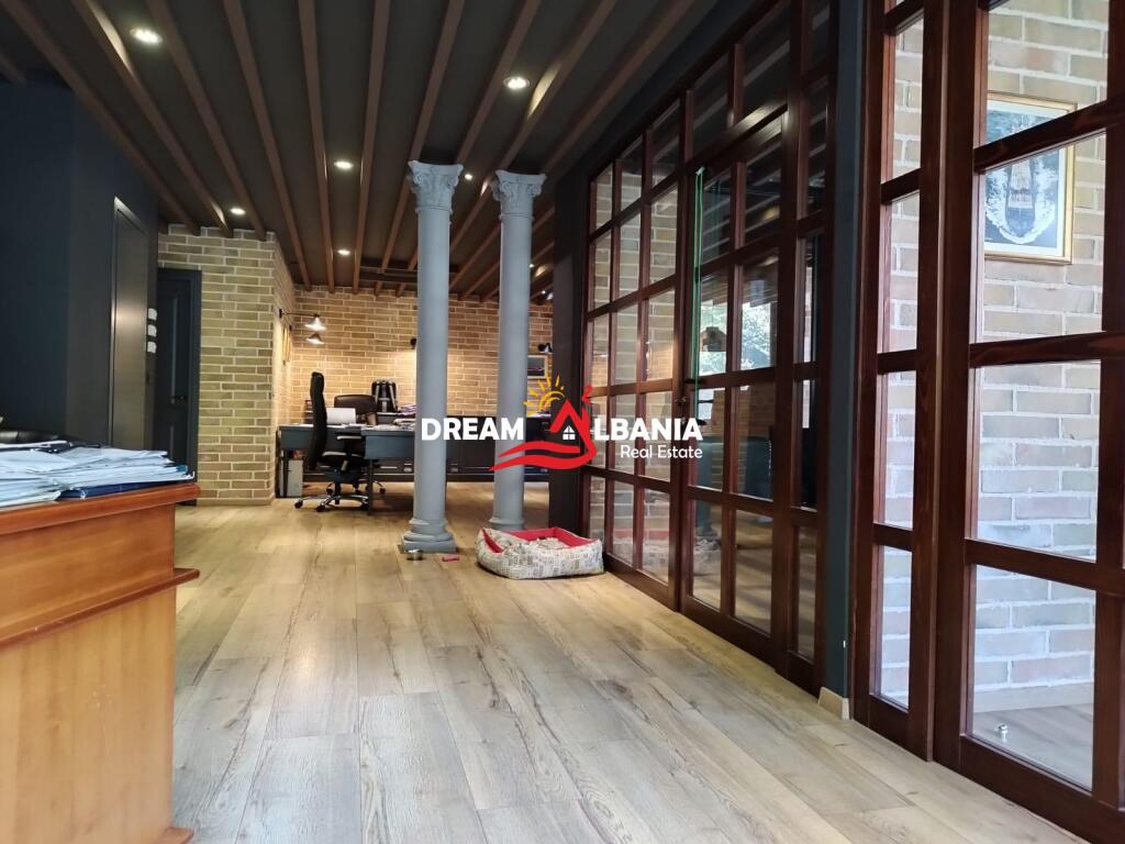 Ambient biznesi në shitje në rrugën Ibrahim Rugova – Bllok (ID 4171584)