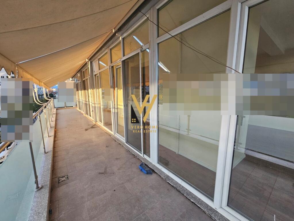 BUSINESS SPACE OF 166 M2 FOR RENT AT KIKA 2, PARIS COMMUNE 1,300 EURO