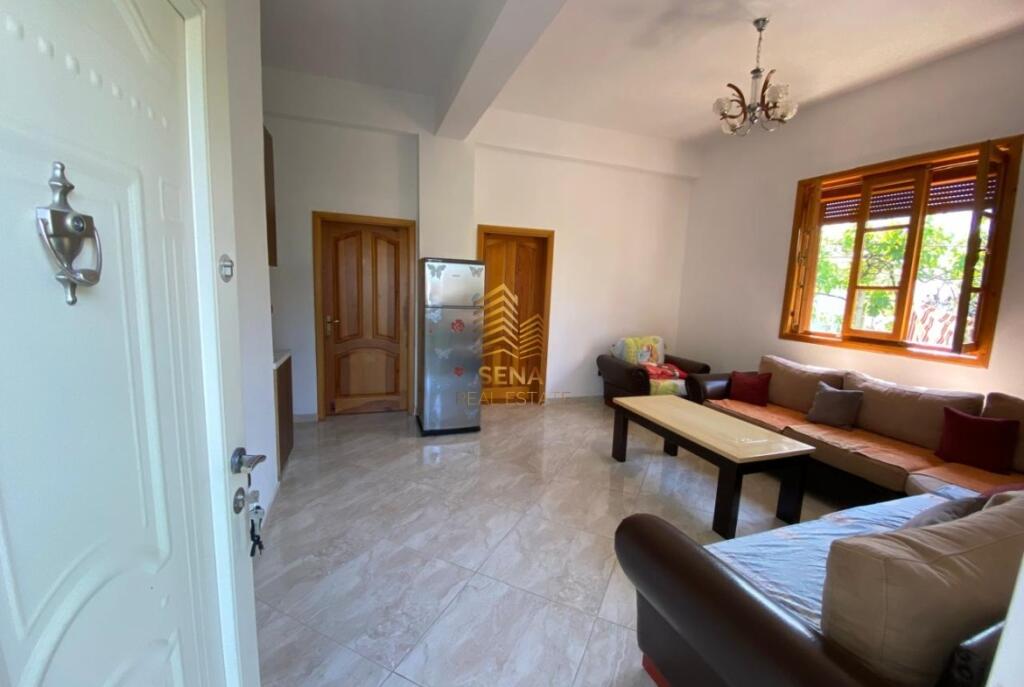 Qira, Apartament 2+1, Sanatarium, 300 Euro/muaj-0692096050