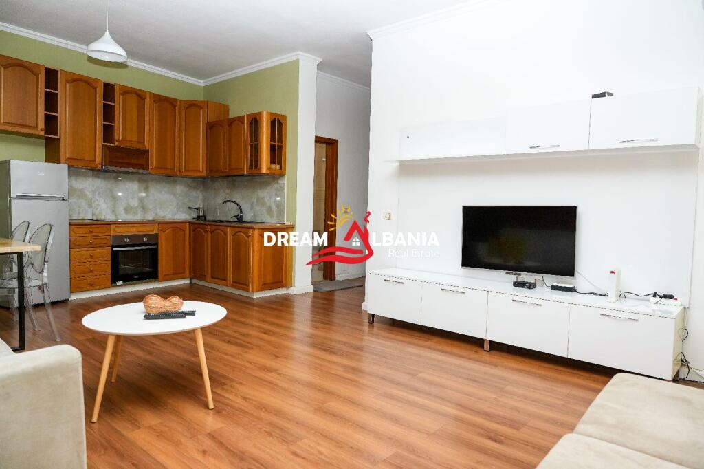 1+1 apartment for rent on Zogu i I Boulevard, near the Ministry of Justice (ID 4219382)