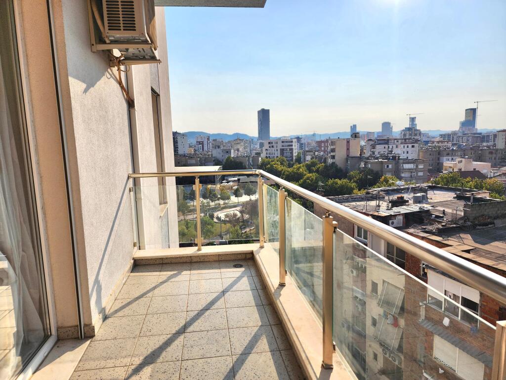 🌟 Affitto Appartamento 2+1+2 Bagni + 2 Balconi + Lavanderia (650€/Mese) 📍 Ali Dem- Fushat | Palazzo Nuovo | Totalmente INVESTITO