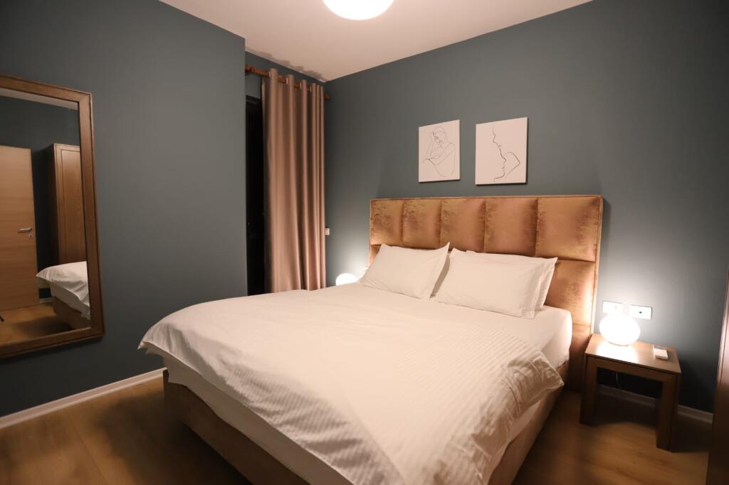Apartament 1+1 me qira tek 21 dhjetori
