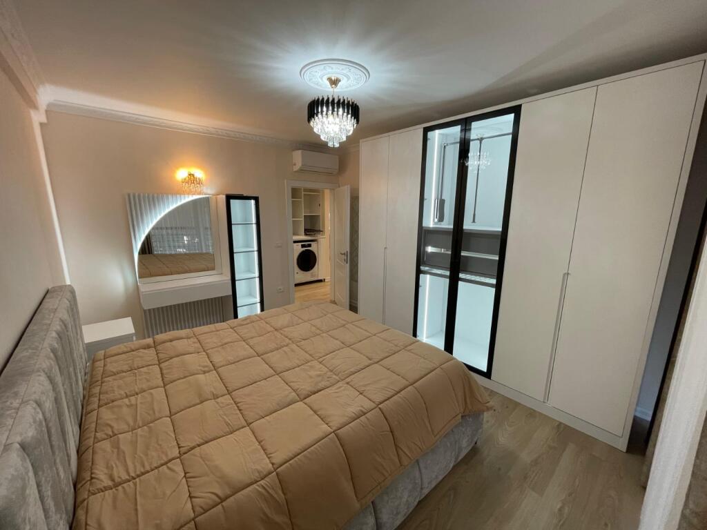 Apartament 2+1 me qira tek Kolombo tek Kopshti Zoologjik