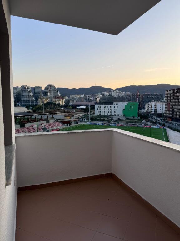 OFFICE FOR RENT 92 M2 KOSOVAREVE STREET 1,000 EURO