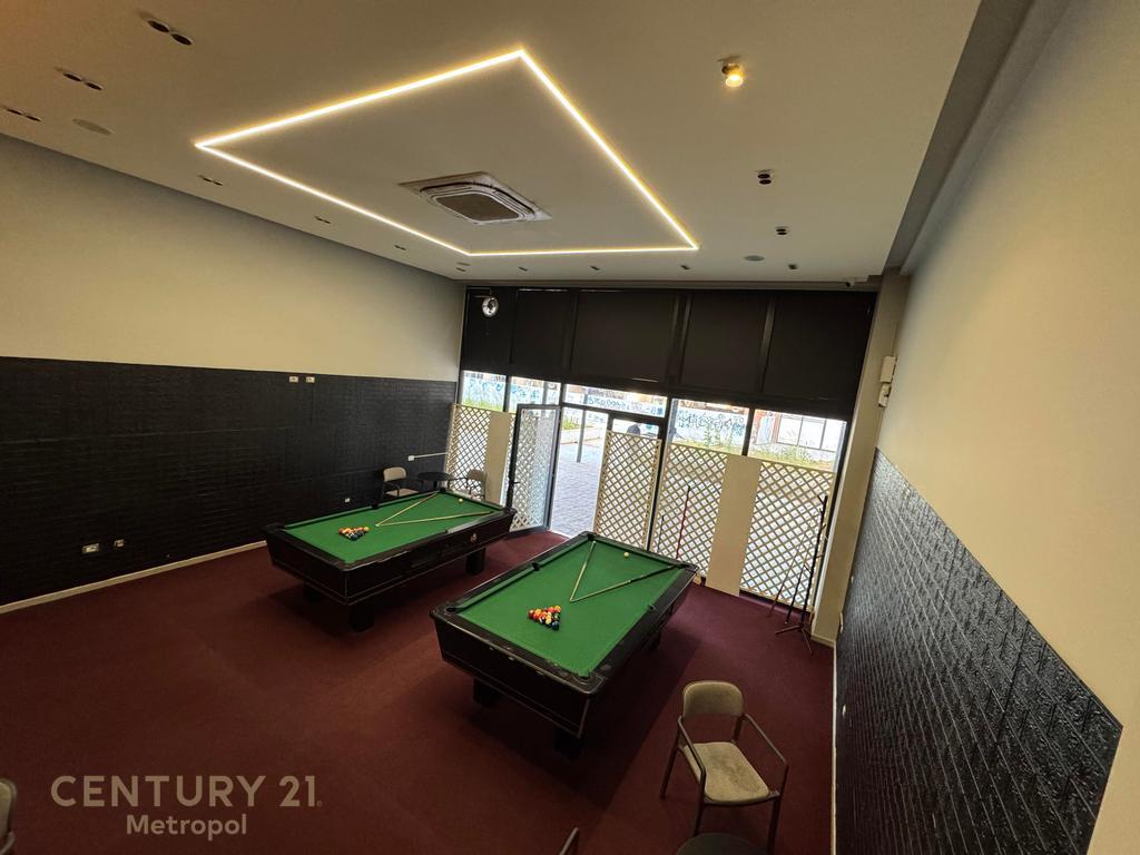 Shitet Biznes Aktiv – Bar Kafe , Bilardo dhe Lojëra Elektronike – Zona 5 Maji, Tiranë