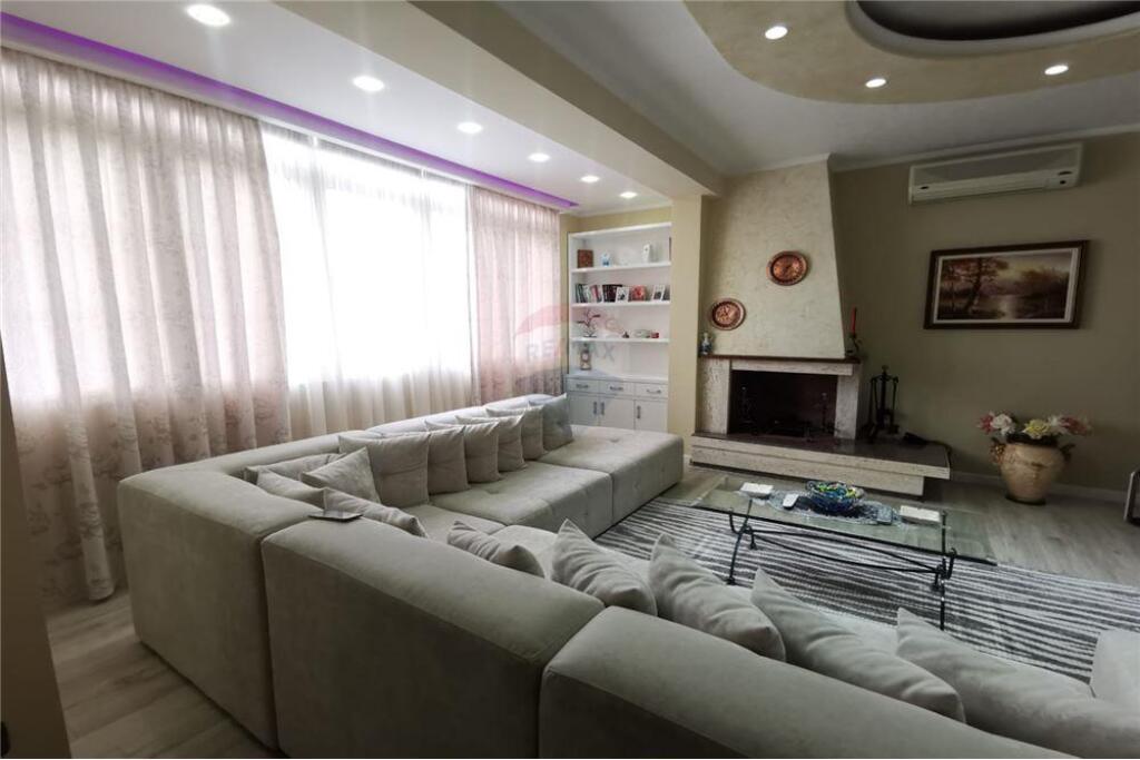 3+1 APARTMENT FOR RENT, BLOCK!