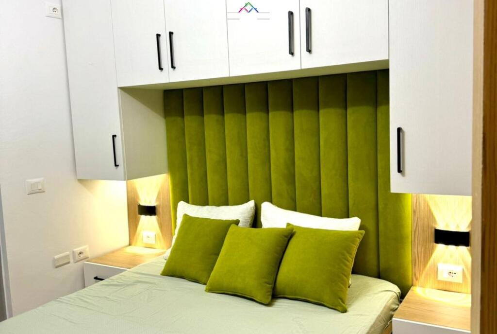 Studio for rent near the Paris Commune (ID BG74) Tirana
