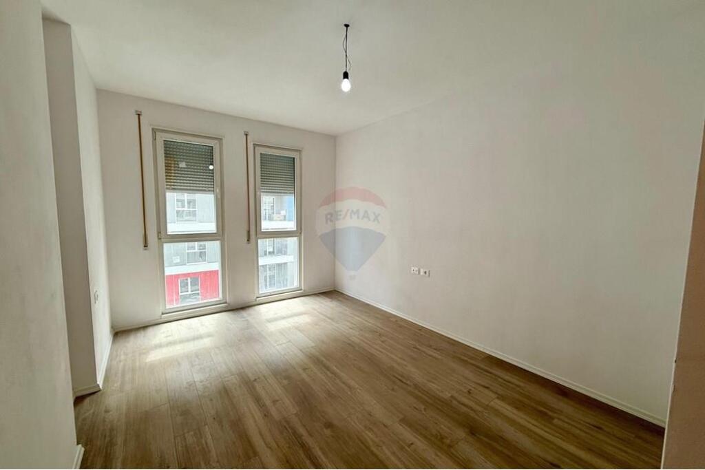 2+1 Apartment & Parking Space 🚘