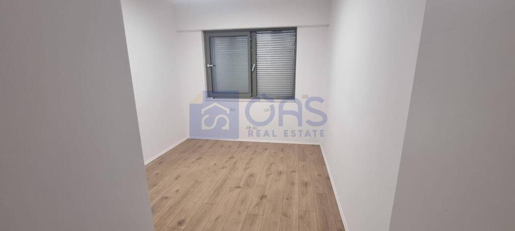 Apartment 2+1+2 for rent near Pharmacy 10 (Arlis Complex) 500 euros.
