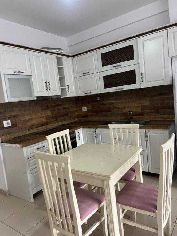 Apartament 2+1 me qira ne Astir