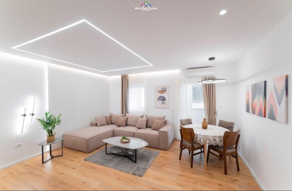 Appartamento 2+1 in affitto in Via Elbasanit (ID B221274) Tirana.