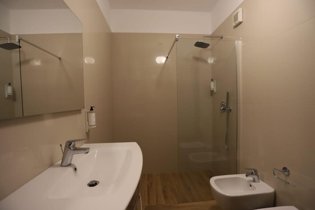 Apartament 1+1 me qira tek 21 dhjetori