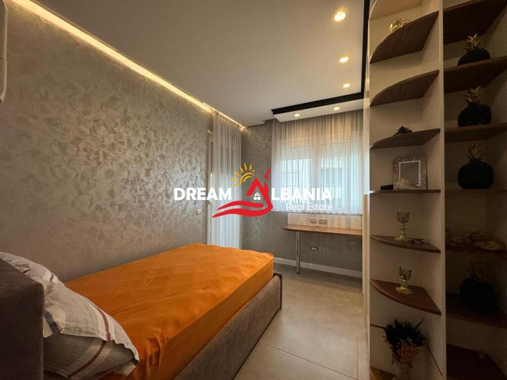 Apartment 3+1+2 for sale near Qesarakes restaurant – Fresk (ID 4131450)