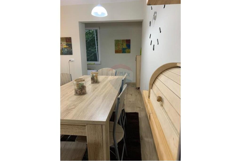 1+1 APARTMENT FOR RENT IN THE CENTER 9 Floors