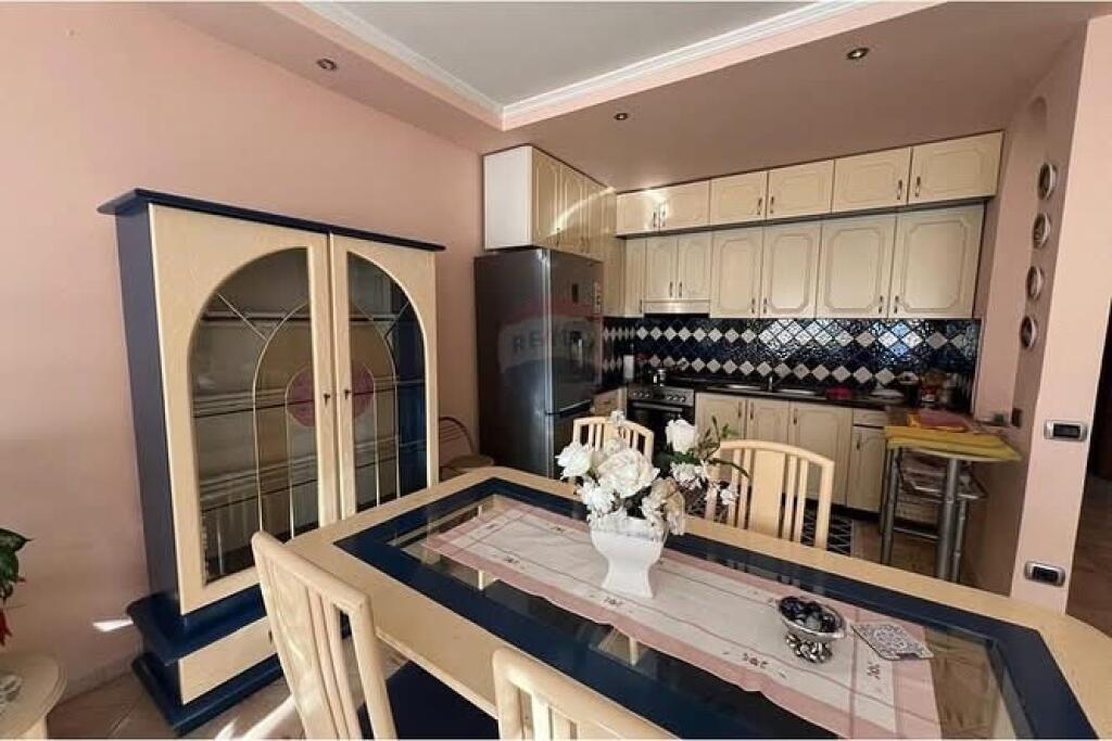 Apartament 2+2+2 