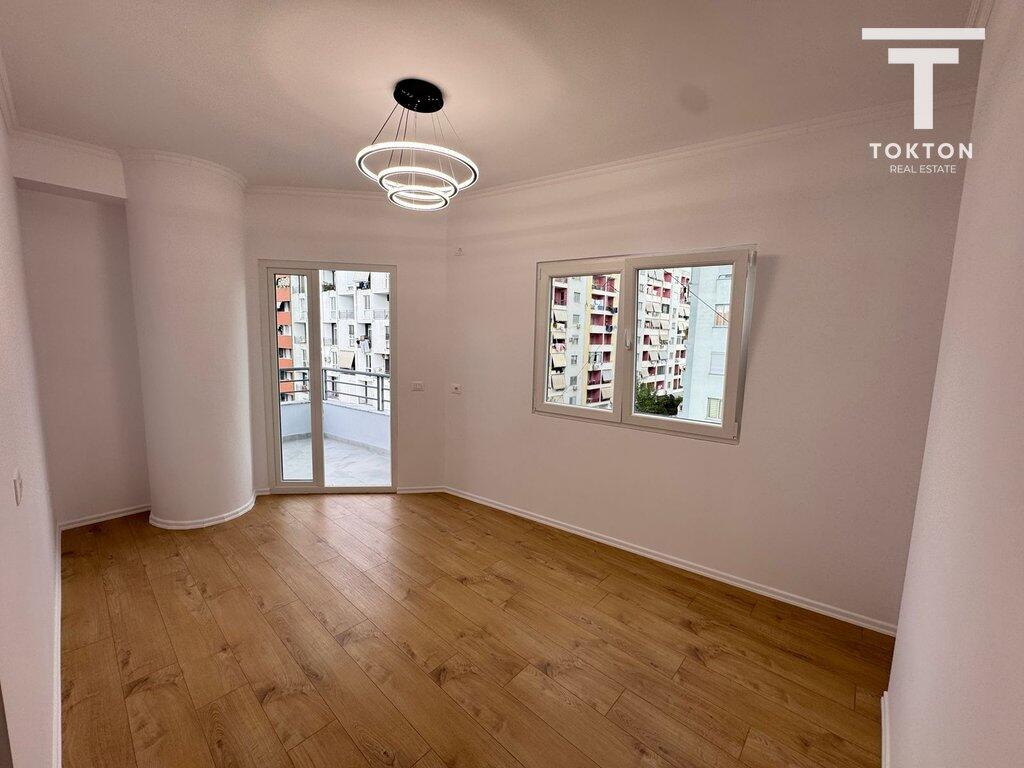 SHITET, APARTAMENT 1+1, ASTIR, TIRANË, TT 2070